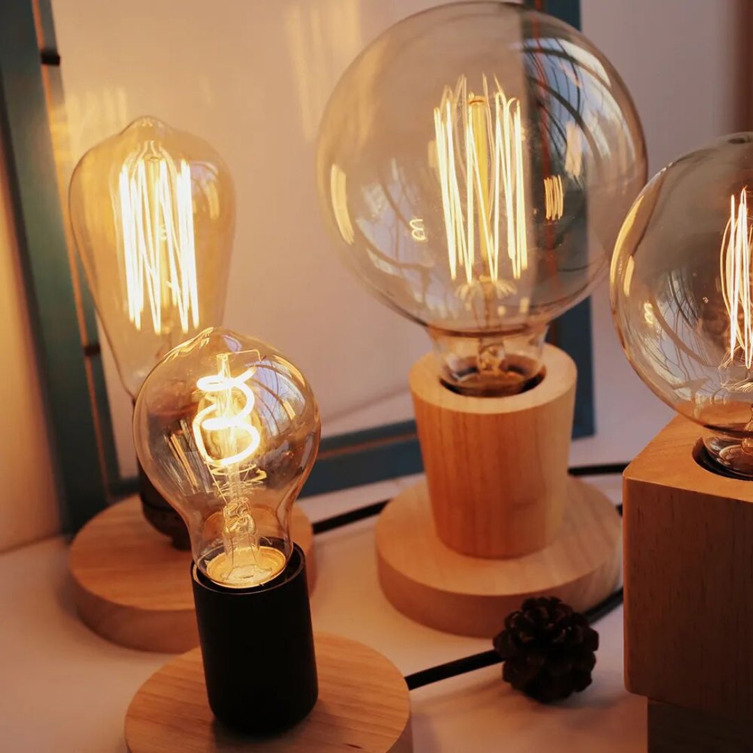 Lampe de Chevet en Bois Vintage
